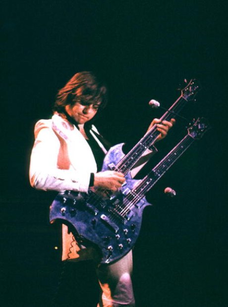 Forever,un Súper clase del Rock progresivo.Happy Birthday Greg Lake   