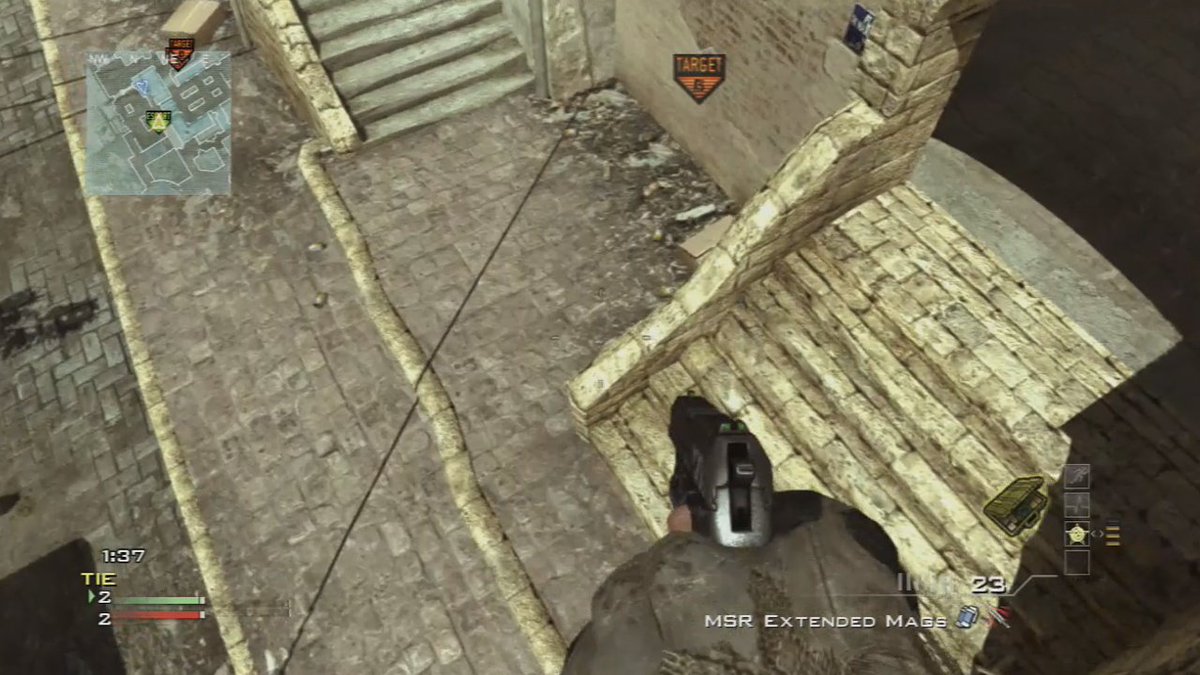 Geeft_'s tweet image. one taught me love
one taught me patience
and one taught me pain