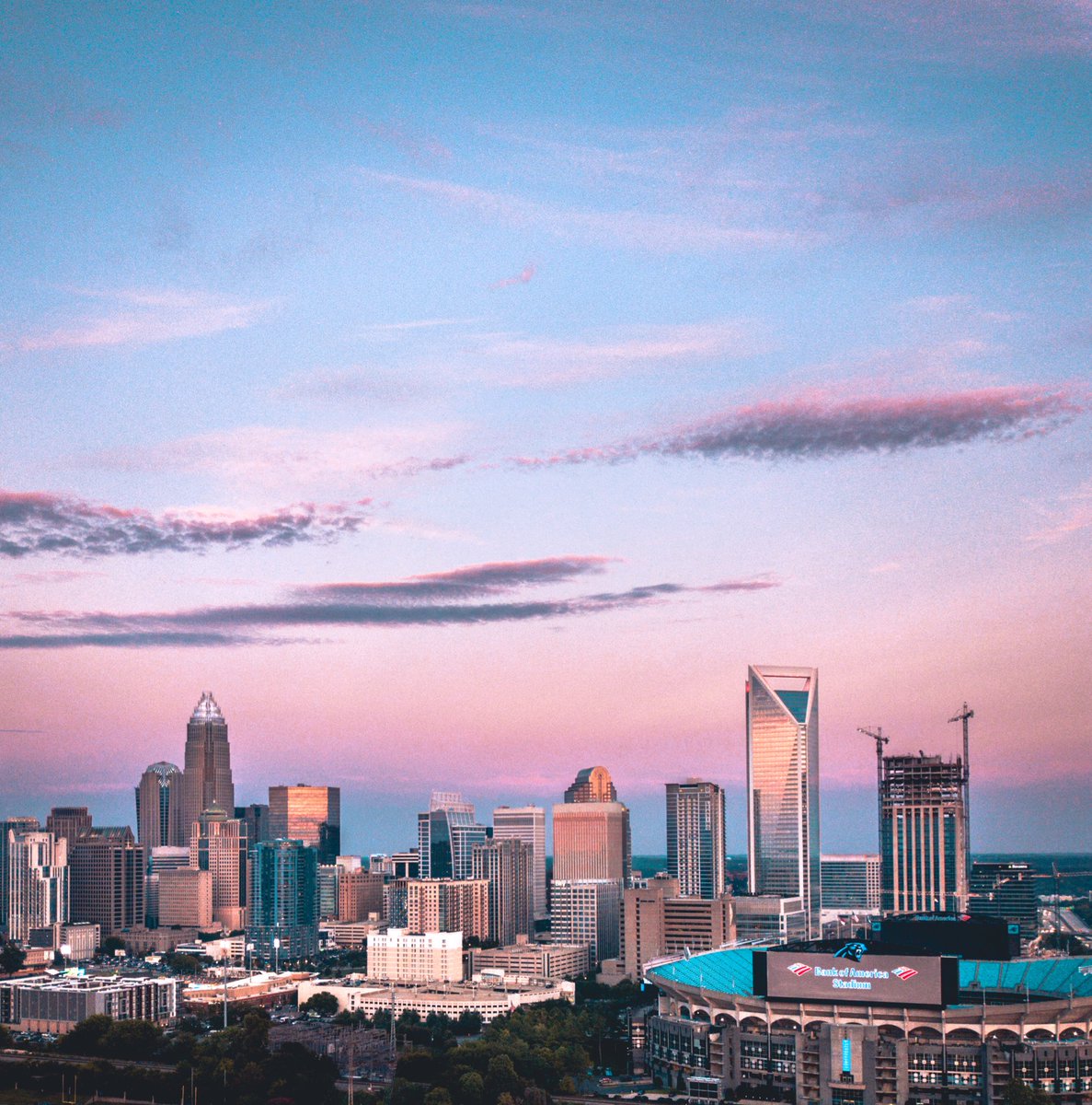 Panthers's tweet image. Nothing could be finer than to be in Carolina 

#keepPounding