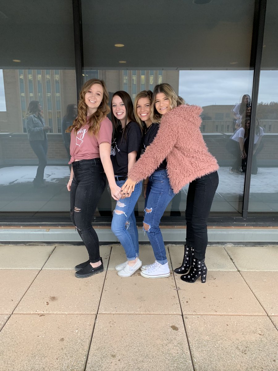 SNEAKY SNEAKY G ;)))) <a href="/Candileetaylor/">Candice Taylor</a>