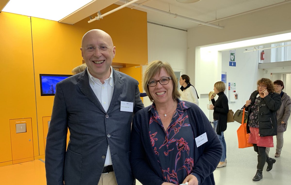 KJehmlich's tweet photo. Stefan Hell - Nobelpreisträger Chemie 2014 -bei Schule MIT Wissenschaft 
(MIT: Massachusets Institute of Technology) Wissenschaftler geben neueste Einblicke in ihre Forschungsbereiche. Mit dabei sind ehemalige Astronauten, Epigenetik- und Polarforscher Sowie Forscher vom MIT. https://t.co/oBb5gERoZS