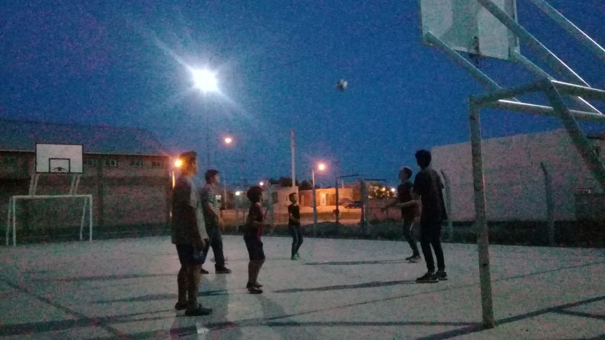 Cepla250's tweet photo. Metegol https://t.co/QaO43BVtJB