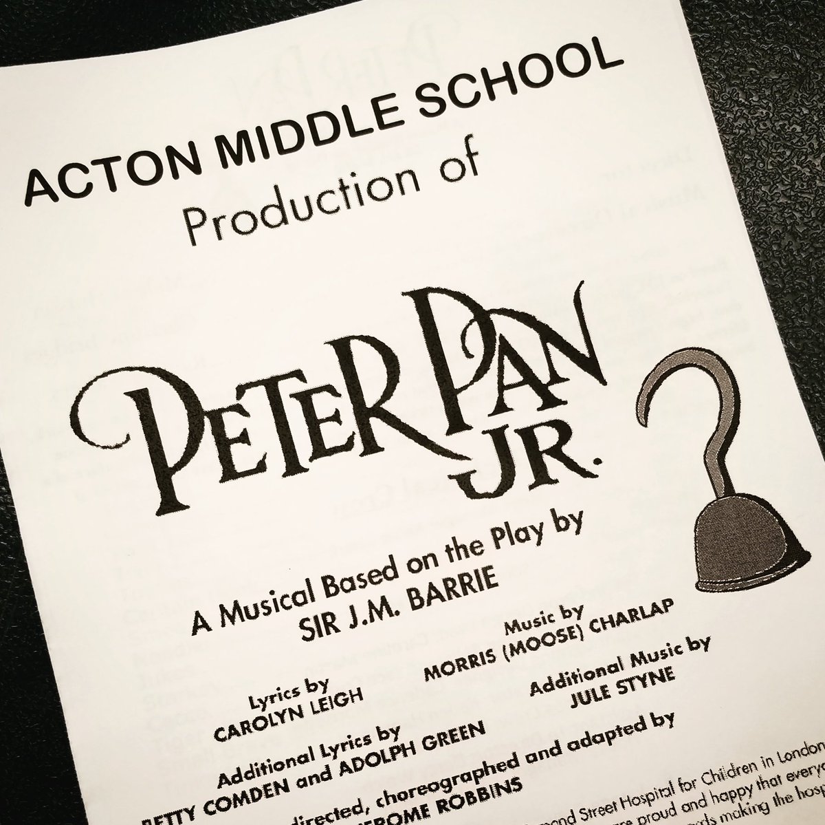 MrsGilmerELA's tweet image. 15 minutes til curtain for #PeterPanJr ! I even got a pre-show pic with Tinkerbell! #ActonMS @AMSTheatre @AmsChoir