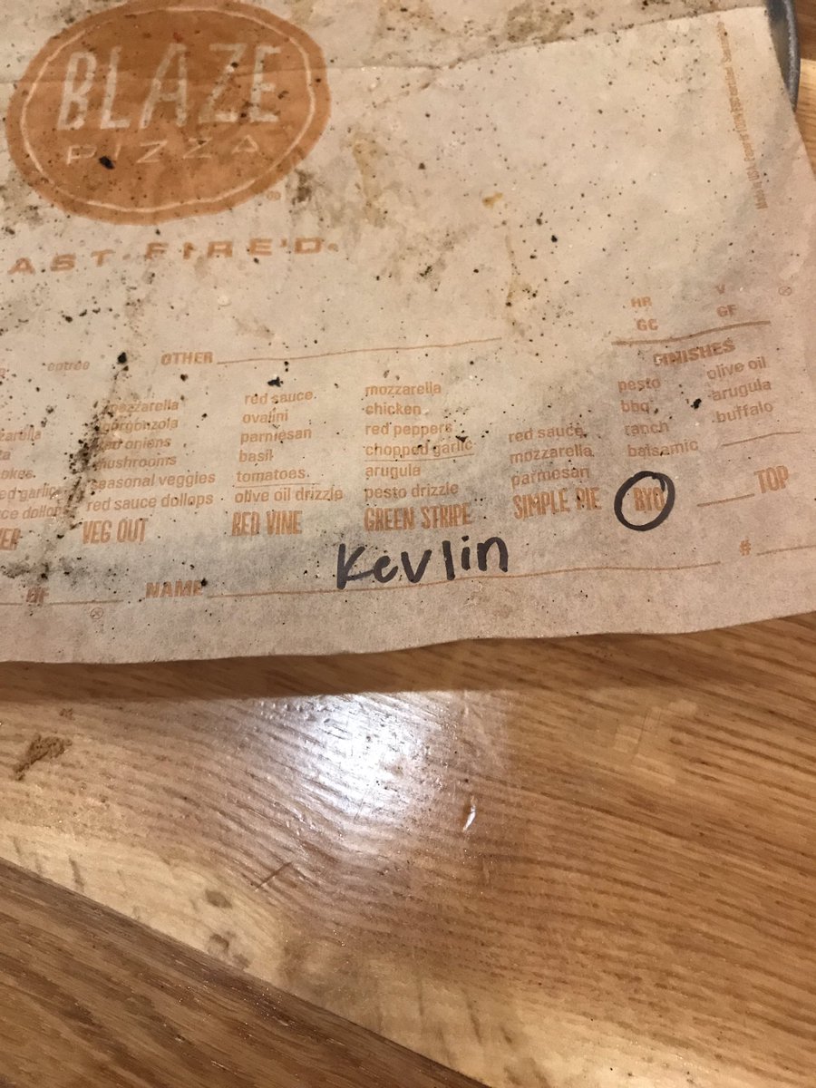KelvinRidder's tweet photo. @logoscritter Pt. 4: Spelled my name to the cashier and this is what I get https://t.co/zJzTVo6D0q