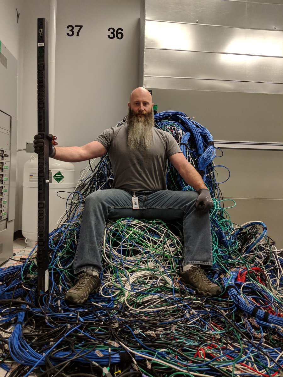 ShawnWildermuth's tweet photo. I found the King of the Internet: https://t.co/azchLhaCEp