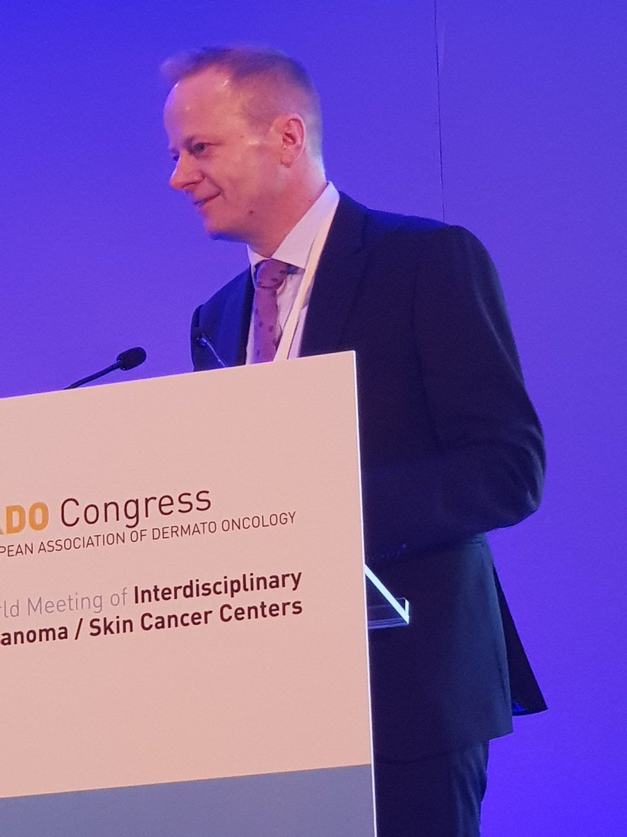 Delighted to present exciting unpublished mucosal melanoma WGS data on behalf of #melanomaAus, Aust Mel Genome Project &amp; collaborators <a href="/EADOcongressBCN/">@EADOcongressBCN</a> : new insights into aetiology, therapeutic options &amp; #Immunotherapy responses @QIMRBerghofer #melanoma