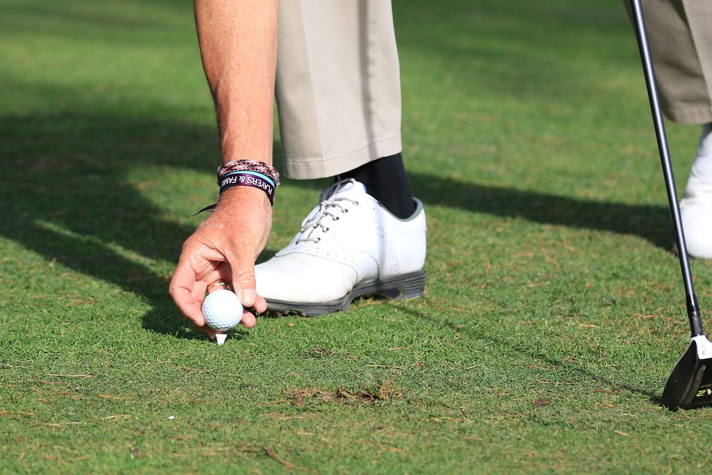 ➖ Same sunday's program?! 😎
#golf #grass #sunday #weekend #goodtime #tee #golfball #ball #golfer #teeoff