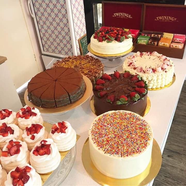 PerlisAktif's tweet photo. Nak cari kek sedap-sedap boleh usya di Hannah Cookies Patisserie 👈 layari FB depa untuk detail lanjut.

Setanding jenama terkenal.

#JomSupport #JJCM #Kangar #Perlis https://t.co/G6j6zz9sYt