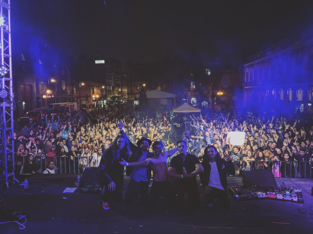 ¡Gracias por esta noche tan inolvidable en la #SemanaDeLasJuventudes, todos somos infinitos! <a href="/InjuveCDMX/">INJUVE CIUDAD DE MÉXICO</a>