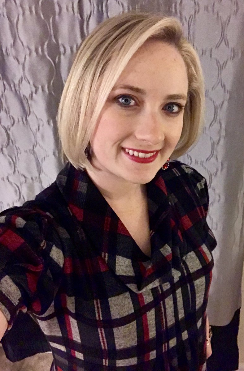 NickiSueNews's tweet image. 👗My first #plaid outfit! #diggingit #plaidisrad #thanksmom