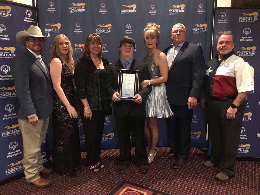 TexasLETR's tweet photo. Texas LETR the International Law Enforcement Torch Run Diamond Level of Excellence Award for raising $1,280,675.00 for 2017/18. https://t.co/kNKSF8kq69