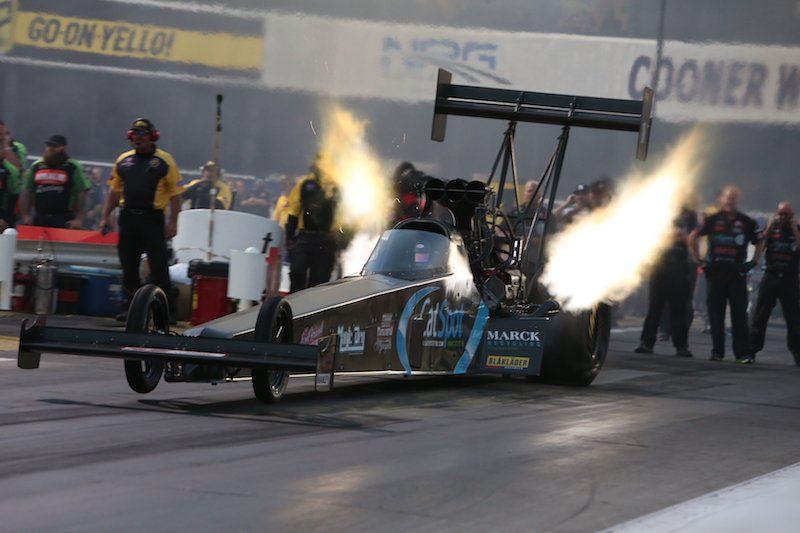 CatSpotRacing's tweet photo. CatSpot's @ScottPalmerTF posts career-best run to close out NHRA Finals qualifying in style  

https://t.co/bj16tt8Ax8 

#NHRAFinals @CatSpotRacing @CatSpotLitter @MagicDryUS @MagicDryRacing https://t.co/Ik6sxFIMZF