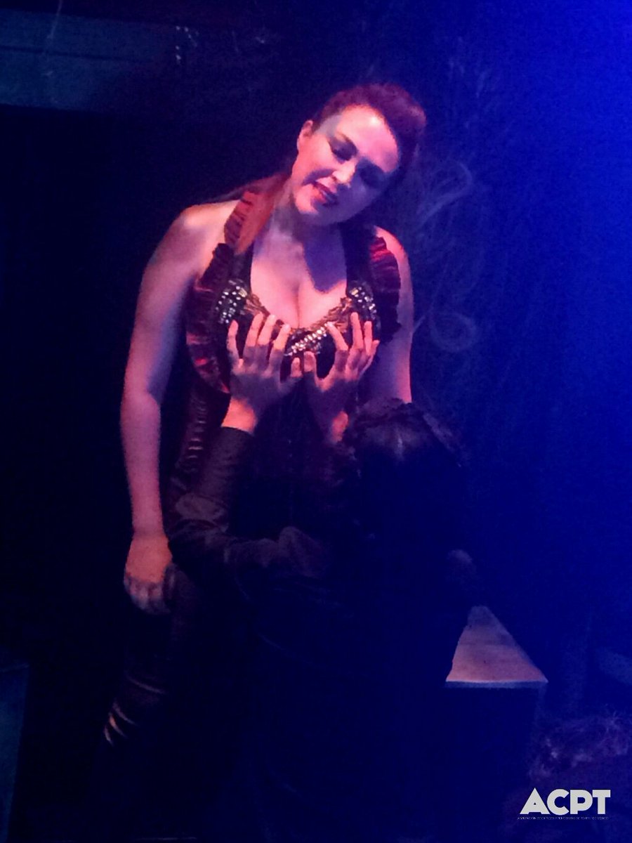 #ACPT 

Una estampida de Bisontes
De #LuisSantillán, #MónicaPerea y #NoraCoss, bajo la dirección de #FernandoHondall.
Elenco: Itzel Méndez, Zaira Torres, Nallely Matus, Pilar Magaña, Yunuenn Hidalgo y Dani Broc.

<a href="/ForoBellescene/">Foro Bellescene</a> 
Domingos 18:00hrs
 Estreno 11 de noviembre