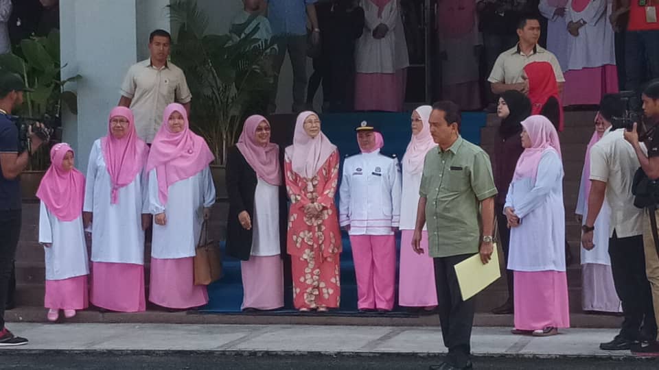 project_mika's tweet photo. #projectmika @ Hari Puteri Peringkat Kebangsaan 2018 | Pergerakan Puteri Islam Malaysia

📝 Register your child now! at
https://t.co/I7NqHRllFL

#mikalearnplay
#mdec
#mtdc
#myedtech

@mymdec @mtdc @mazlan_abbas @zahlanZ @budakserting @yasminMDEC @lizasahar76 @hizamkadir @norhalim https://t.co/iSSOSvtc2L