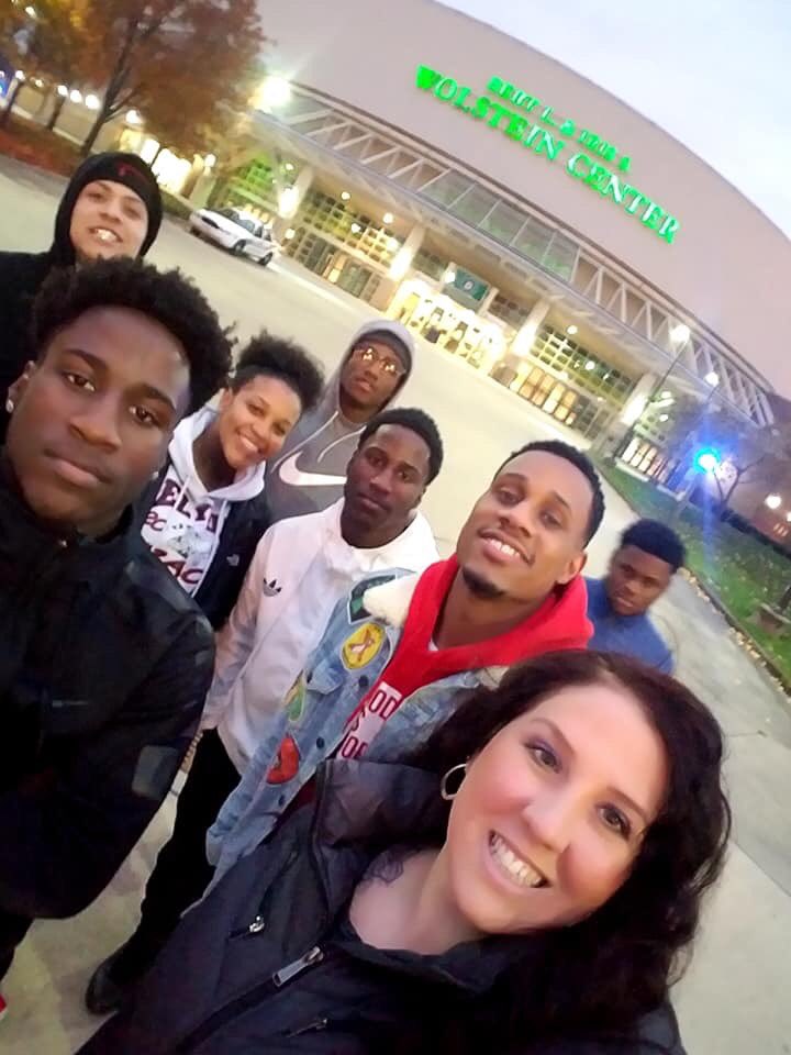lotloraincounty's tweet photo. ETAS Seniors had a blast at the @CSU_Basketball game tonight!
Great game tonight Vikings! 🏀
#LeadersOfToday 🌎 #LeadTheWay #BeTheChange
#LEADLorain #LEADCle https://t.co/0rHJ0gk1uO