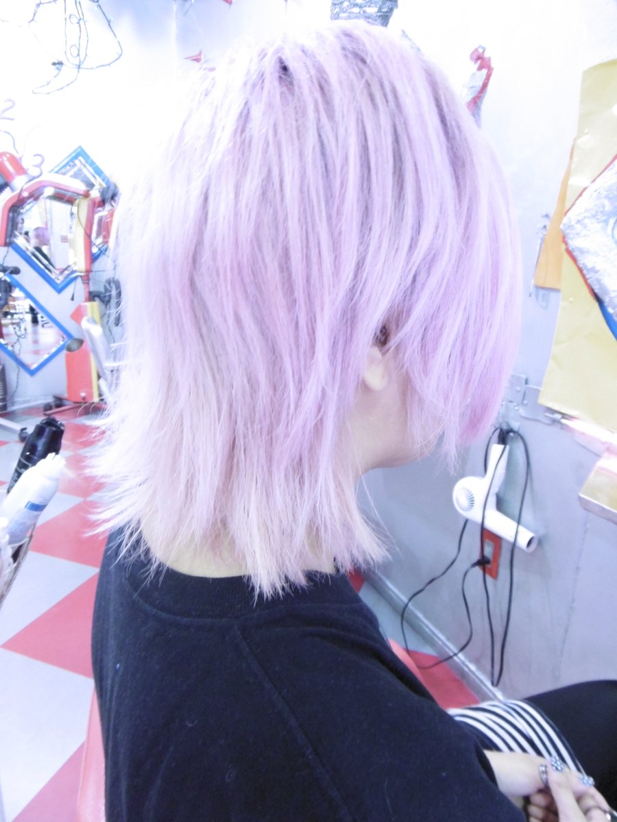 bouzu micrus ハデ髪ーーーっ ゲストはイクスピアリのクレアーズで働いてる初来店のrちゃん 上を白っぽく 下は赤 緑のxmascolor Before After ボウズミクラス 本八幡美容室 スタイリッシュ ハデ髪 ウルフカット bouzu micrus ハデ髪ーーーっ ゲストはイクスピアリのクレアーズで働いてる初来店のrちゃん 上を白っぽく 下は赤 緑のxmascolor Before After ボウズミクラス 本八幡美容室 スタイリッシュ ハデ髪 ウルフカット