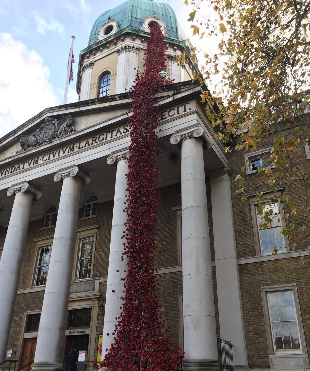 Lest we forget. <a href="/I_W_M/">Imperial War Museums</a> #weepingwindow #Armistice100