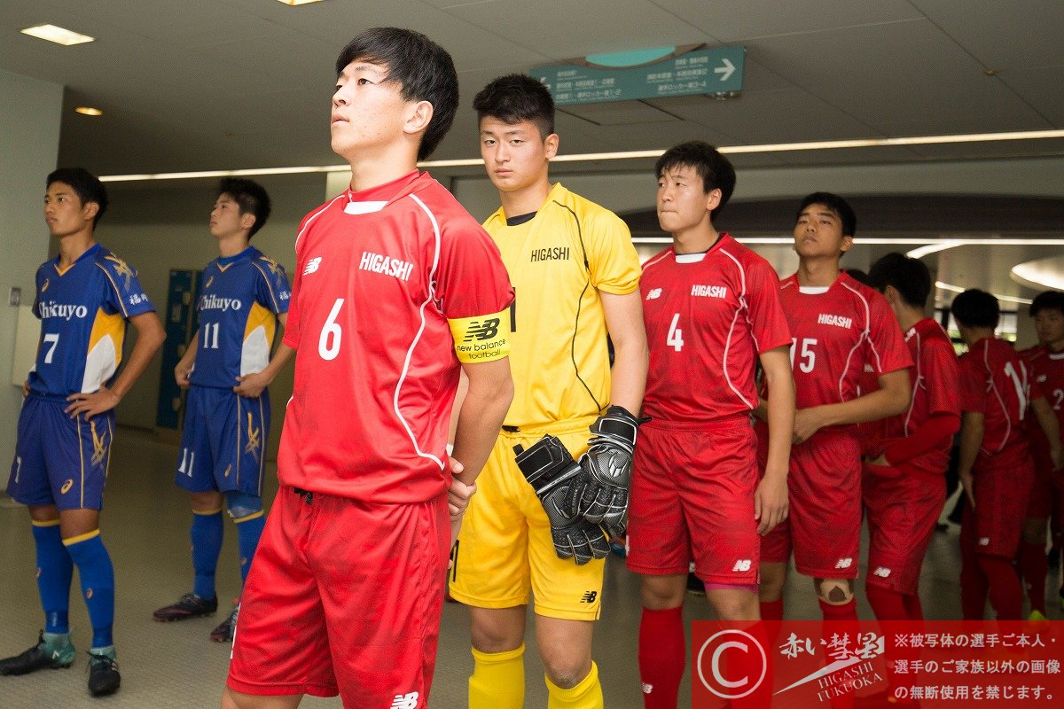 サッカー強豪校 東福岡高校の選手が相手選手にボール投げつけ 10月にも物議醸すプレー サッカータイム サッカー強豪校 東福岡高校の選手が相手選手にボール投げつけ 10月にも物議醸すプレー サッカータイム