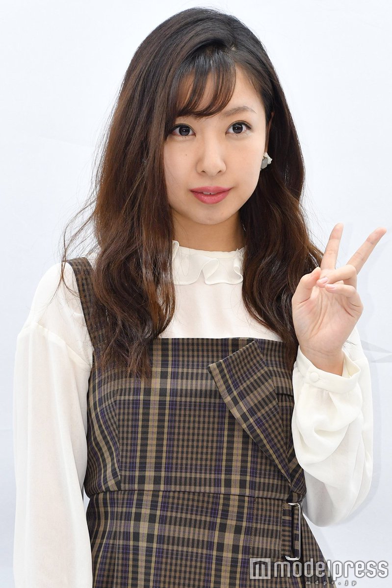 【芸能】板野成美 姉友美に勝っているのは「腰の低さ」 https://pbs.twimg.com/media/DrtCOhnU4AALSMP.jpg