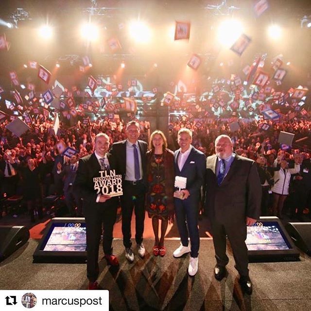 Schipluiden's tweet photo. Weer een lokale #winnaar uit #schipluiden! Deze keer zien we @marcuspost een #prijs #pakken. #gefeliciteerd! #tln2018 #logistiek #award middendelfland #Repost @marcuspost with @get_repost
・・・
#Jong #Transport en #Logistiek Award gewonnen! 🏆🤩. ...Op het #congres TLN Live … https://t.co/PAGL3eGdUj