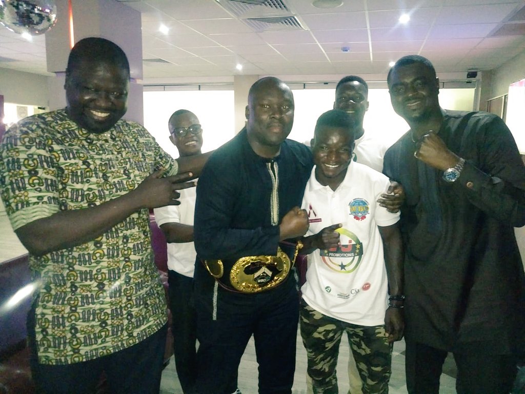 KboXtv's tweet photo. The WBO Africa Super Bantamweight Champion, @MohammedWasiru, and his management, @promotions_e, and #TeamWasiru were at the premises of @AlisaHotelGh on Friday, November 9, 2018, to present the title he won against his fellow Ghanaian opponent on Saturday, October 13th, 2018. . https://t.co/00VAVaAYTm