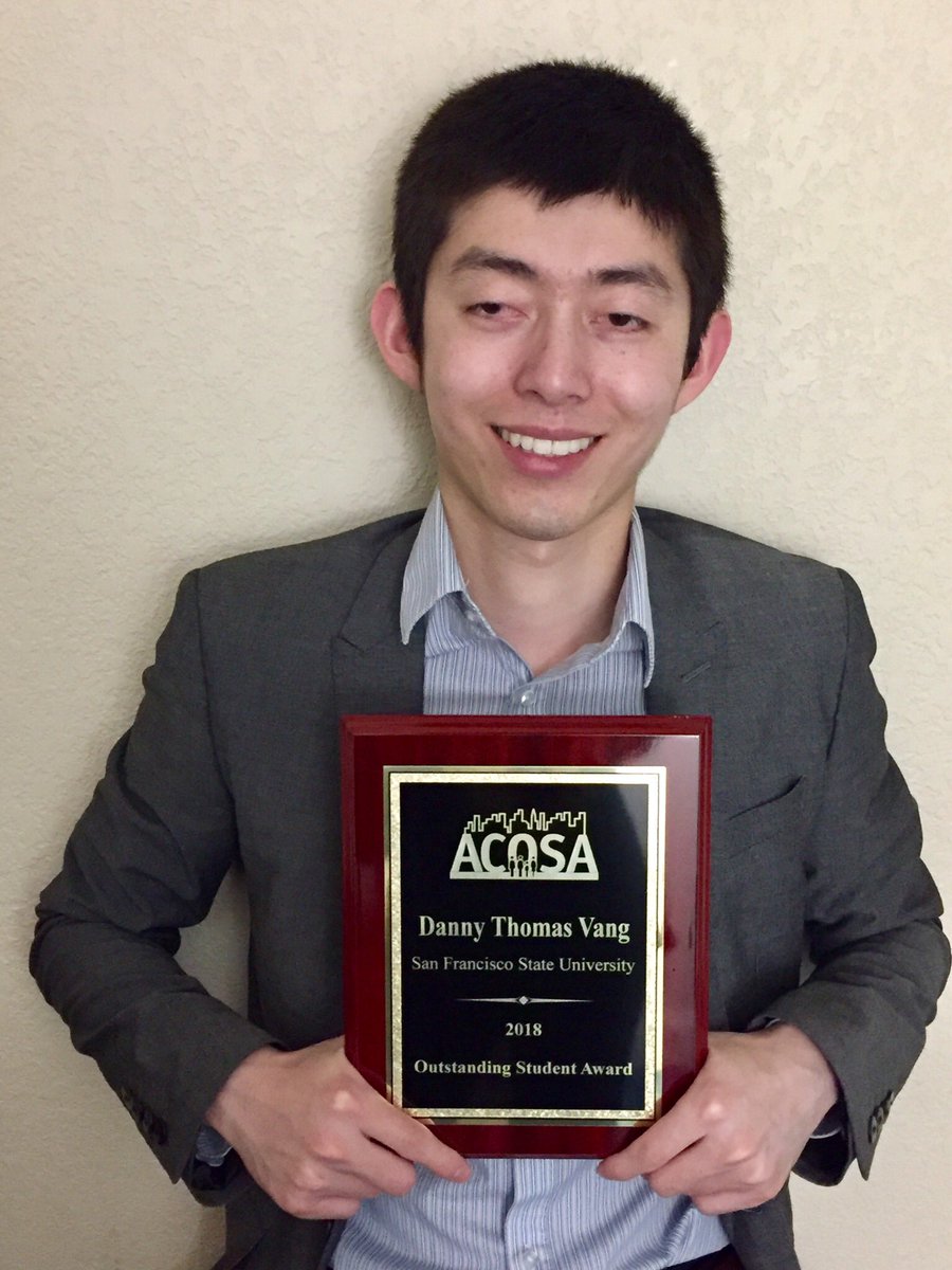 Danny_T_Vang's tweet photo. Special thanks to Professor Hermoso and #ACOSA for their high regards! #APM18 https://t.co/ArXAATZ2U3