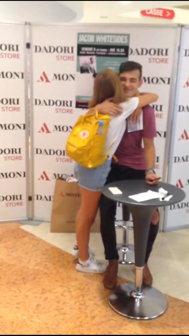 holdingniiall's tweet image. 4 years ago I started to listen to your music and to follow you. Since then you have made me so happy and I’m so grateful for that: you’re a special and unique person. Nobody could take your place in my life. I hope you’ll have a wonderful 21st birthday 💝
#HappyBirthdayJacob