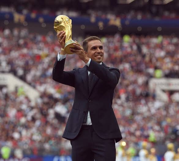 One of the best defenders in the history of football turns 35 today, happy birthday Philipp Lahm! 