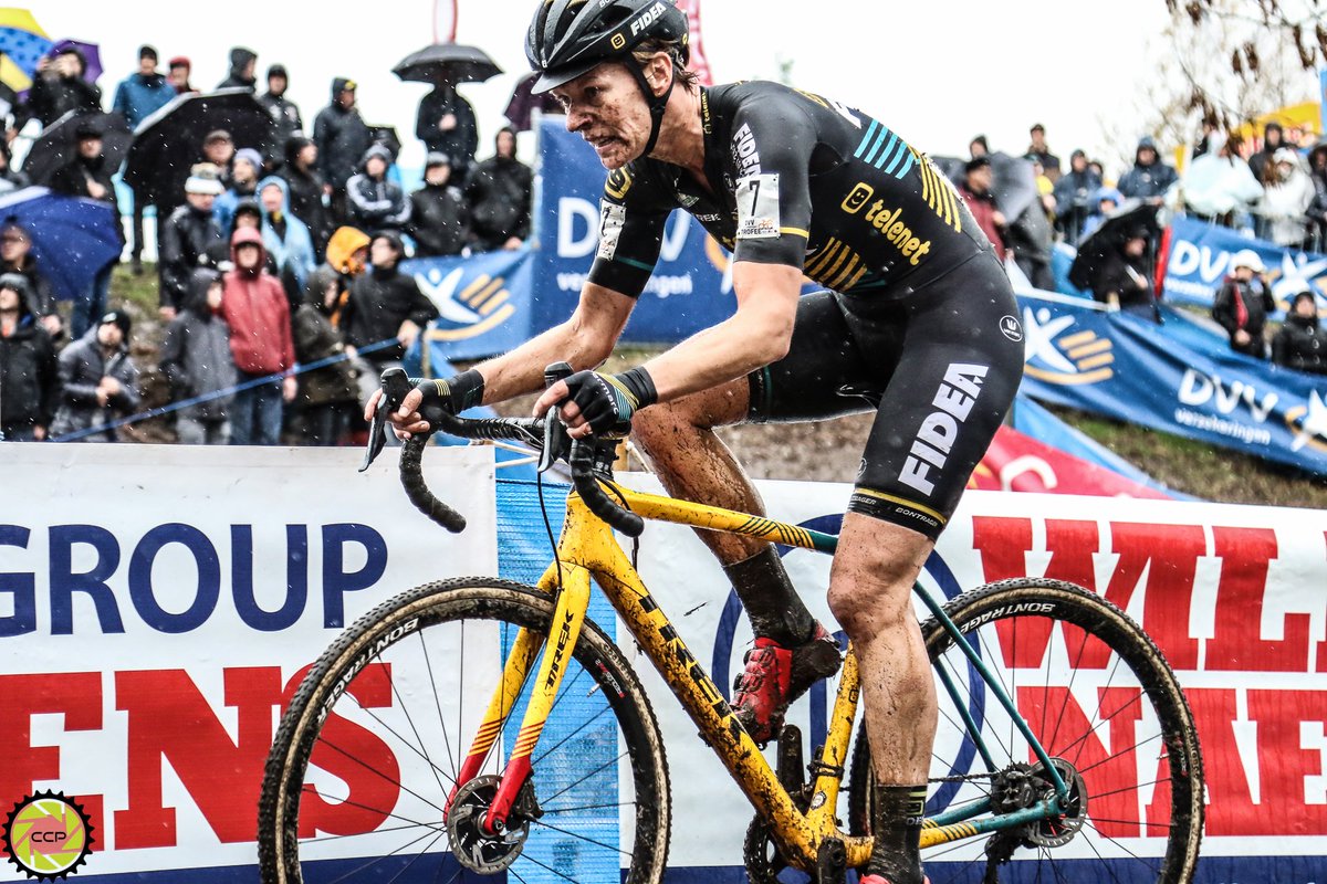 Baloise Glowi Lions tweet media