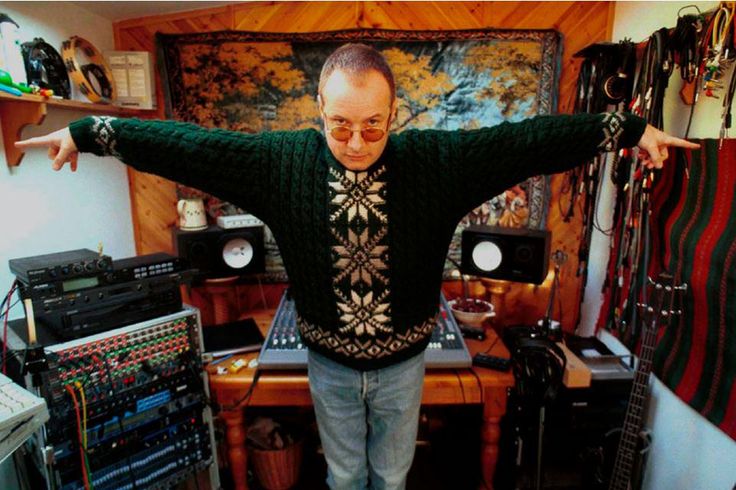 Happy Birthday to Andy Partridge  May his senses continue to work overtime. 