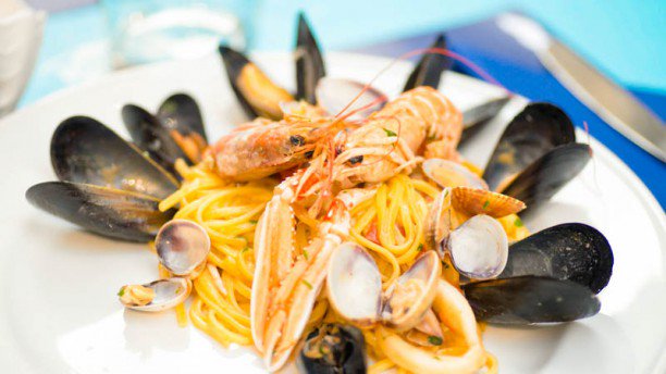 aromas36's tweet image. #BuonaDomenica! What about a good fish lunch?
@aromas36 suggests Pesci Fritti, in the heart of #Rome
#11Novembre