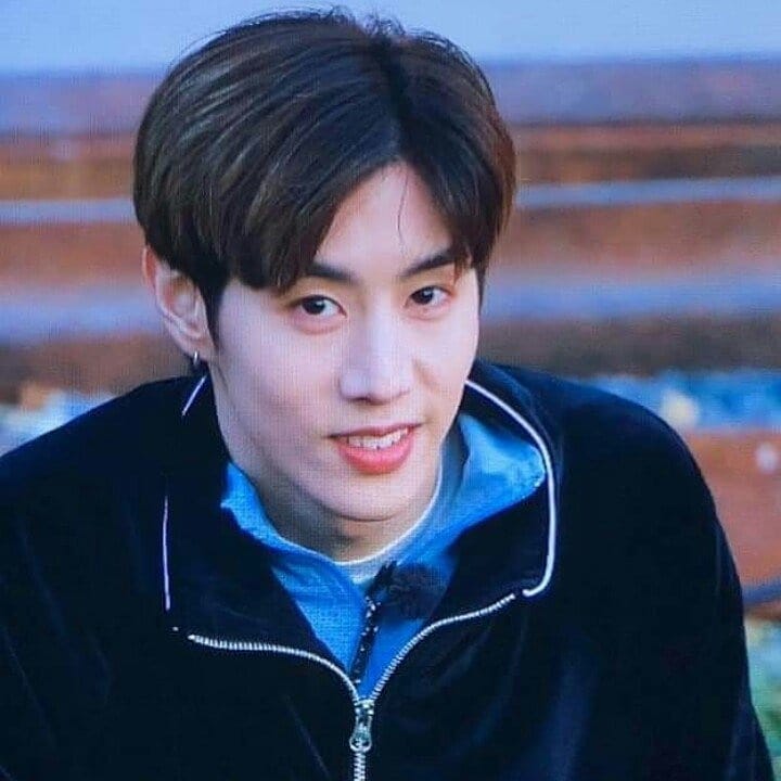 fearn_p's tweet photo. ตัวนี้คือตัวที่พี่มาร์คซื้อให้แบมแบม😲😭(ยิ้มแบบชั่วร้าย)😏
#MarkBam #MTBB #Mark #BamBam #GOT7 #marktuan 
#마크 #뱀뱀 #맠뱀 #쏘스윗 #bambam1a #got7bam #got7mark #มาร์ค #มาร์คต้วน #มาร์คแบม #แบมแบม #x https://t.co/5NLKqK48G3
