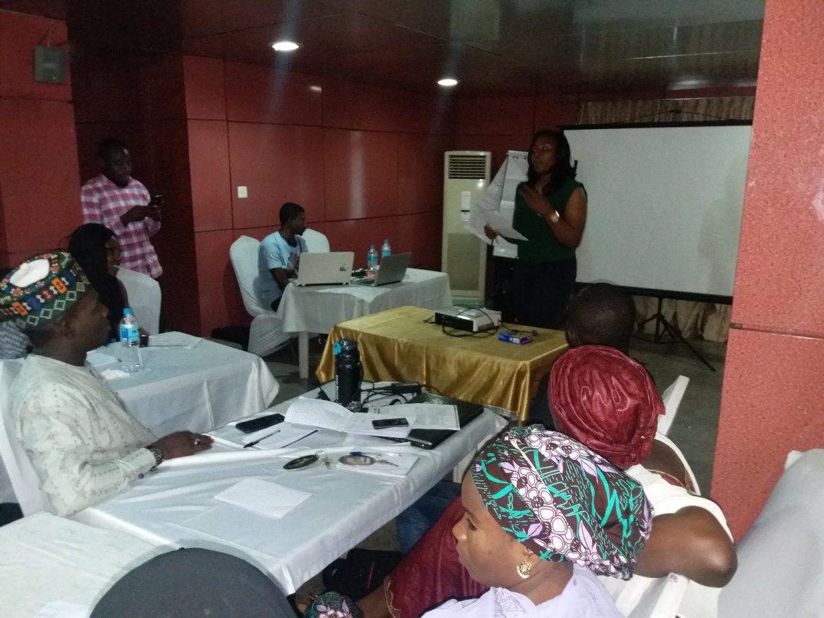 #tb to the first phase of the <a href="/ActionAidNG/">ActionAid Nigeria</a> training on youth participation in elections and peace building. Enugu team presenting their advocacy speech to participants representing political stakeholders
