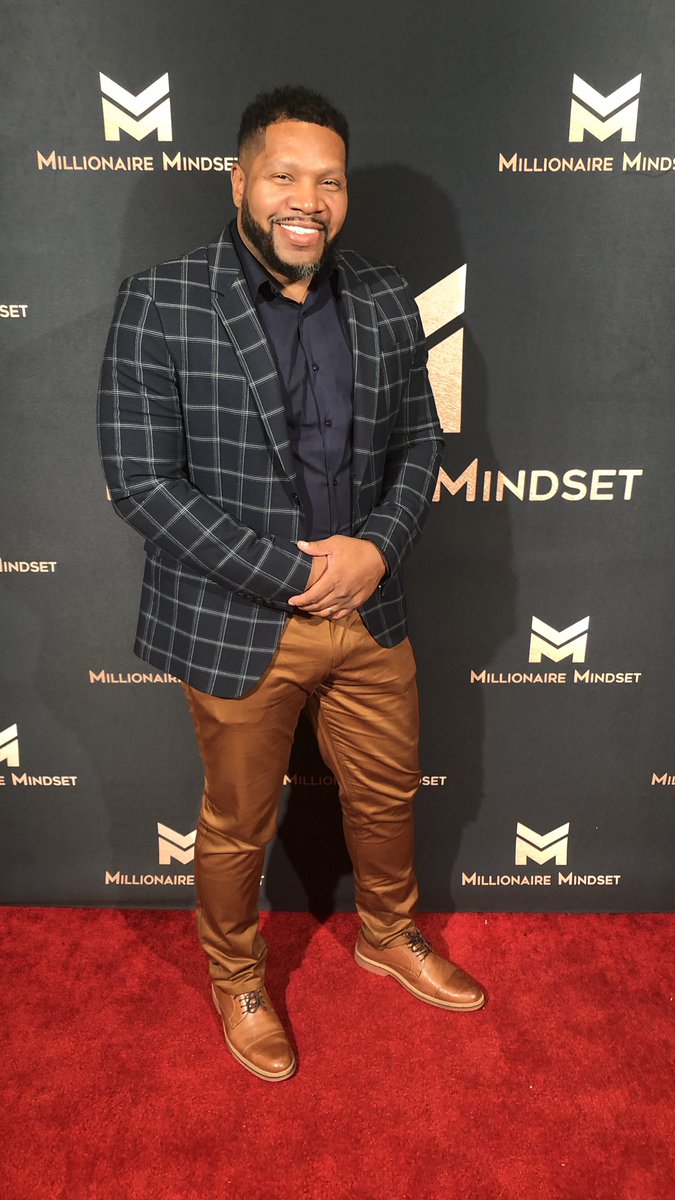 17thLtr's tweet photo. #millionairemindset 
https://t.co/X4se5EYavK            #newyork #california #nyc #losangeles #denver #colorado #lasvegas #philadelphia #newjersey #charlotte #dmv #washingtondc #houston #seattle #kansascity #boston #sandiego #sanfrancisco #oakland #redcarpet https://t.co/5aYclOHjj4