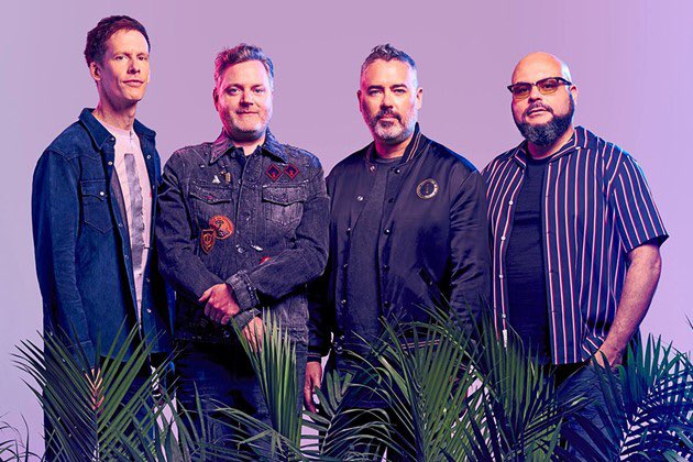 TyDPromo's tweet photo. Gonna be getting #barenaked today at #Ribfest for my 5th #BNL concert. Can’t wait to see the @barenakedladies gang pull some “ribbin” on stage. https://t.co/G7cHZnKCSr