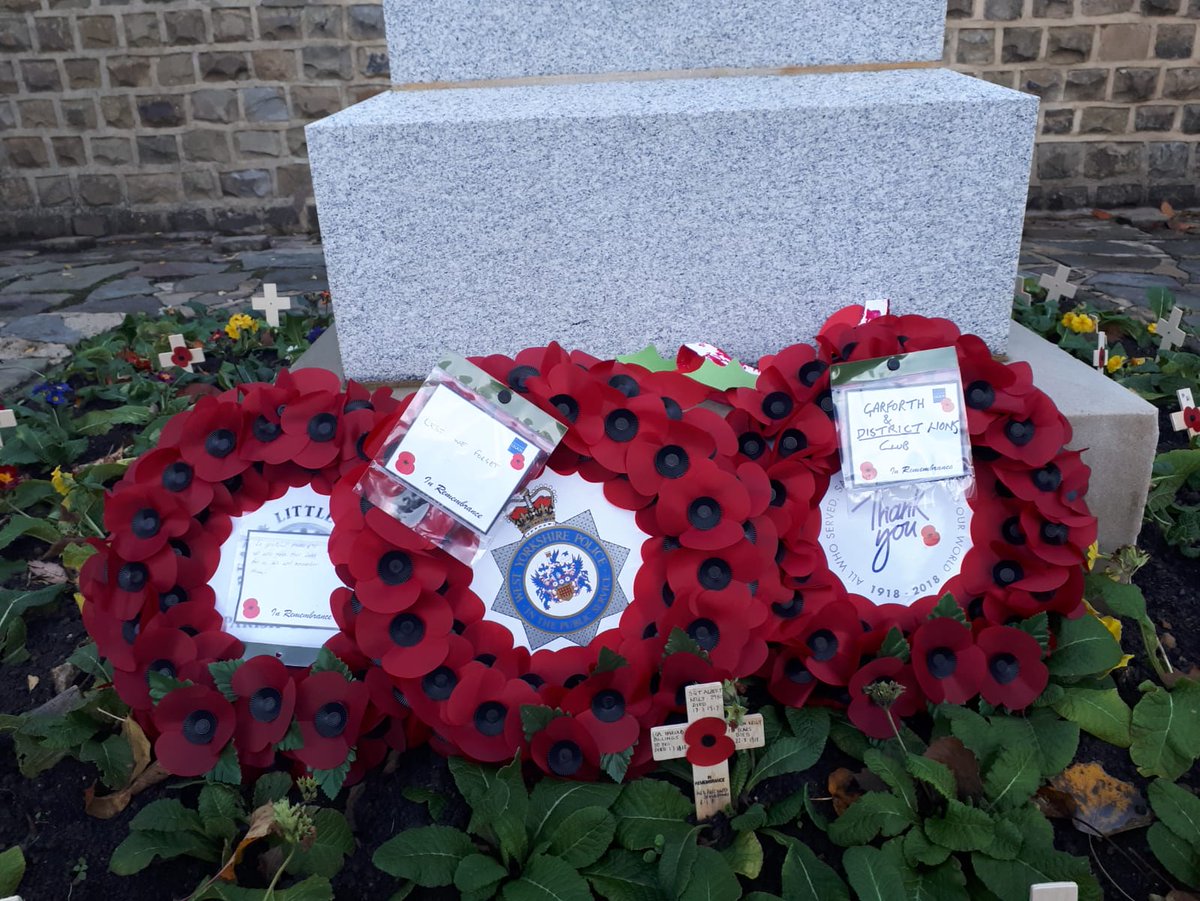 GLPrestonPC's tweet photo. A great turnout this afternoon. We will remember them #lestweforget https://t.co/BEiJ73JjY6