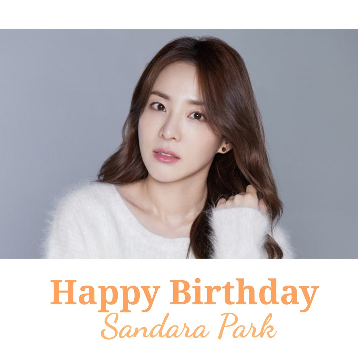 the2ne1hour's tweet photo. 🎉🎊생일 축하해요~!🎊🎉
💝 #ForeverYoungDara 💝
✨✨ @krungy21 ✨✨ https://t.co/LWiUOqECWs