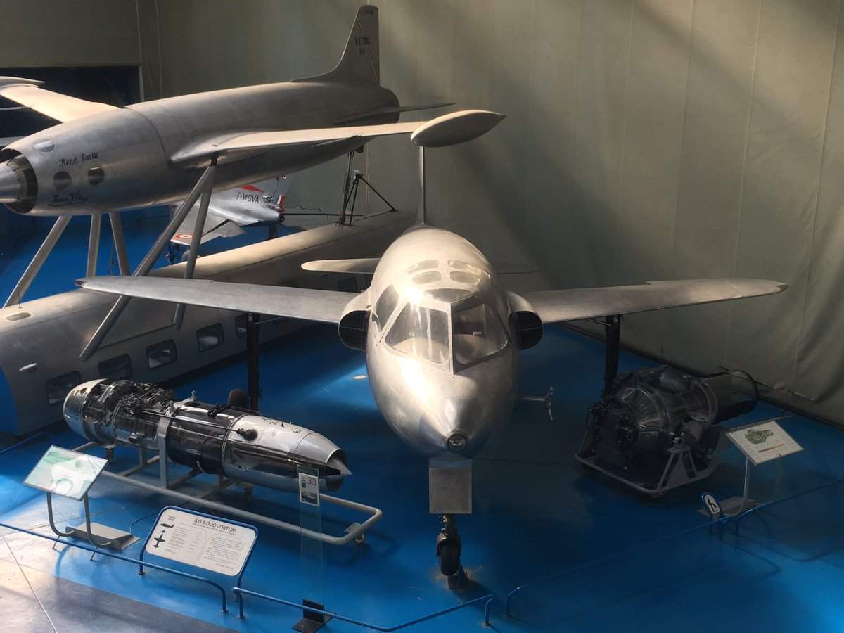 FanaAviationMag's tweet photo. C’était un 11 novembre, c’était en 1946. Le Triton volait pour la première fois et lançait la course à Mach 2. Lire Fana N°588 - novembre 2018. #Mach2_1958 https://t.co/ba4Ji7QGHo