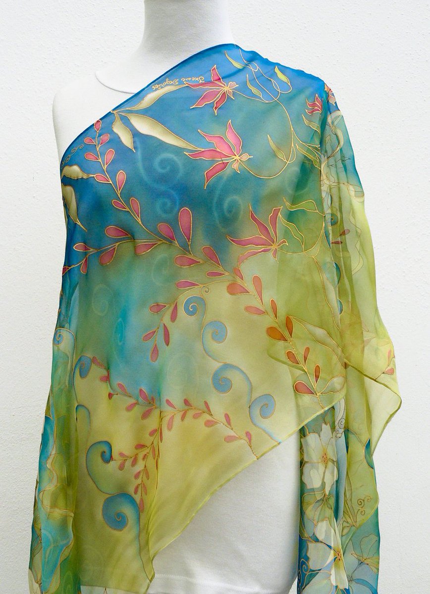 IrisitSeta's tweet photo. Blue green CHIFFON SILK SCARF hand painted - White and red flowers elegant wrap - Wedding scarves women - natural silk fabric Goddess stole https://t.co/vdUTaXCg2s #accessories #scarf https://t.co/gcsuXUKkR6