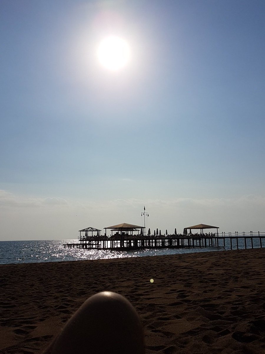 JohnBounceMusic's tweet photo. #timeout @ #beach #chill https://t.co/hD6HYowuuq