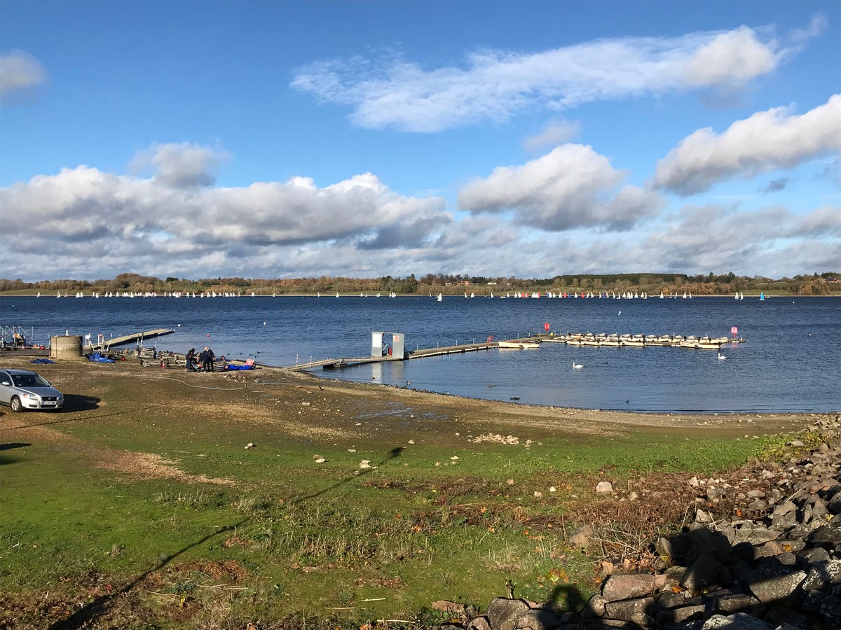 STWDraycote's tweet photo. Hundreds of university students ‘holding’ their boats still during 2 minutes of silence on the water....... https://t.co/owWYOQGid5