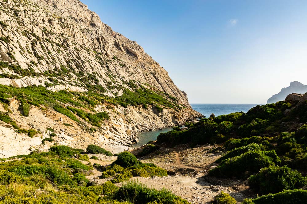 aiseetheworld's tweet photo. Ich hab sie gefunden. Eine einsame #Bucht auf #Mallorca. Liebst du auch einsame Buchten? #Türkisfarbenes Meer? Eine wundervolle #Natur? Mitten in den #Bergen? Mein Beitrag zur #Wanderung #CalaBoquer ist online: https://t.co/QJaRDwx2x6 https://t.co/gwwxfss94U