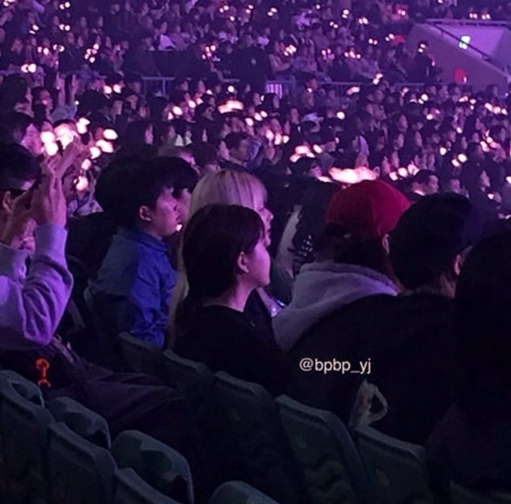Rosé Brasil on Twitter: "BLACKPINK apresentando DDU-DU DDU-DU cr ...