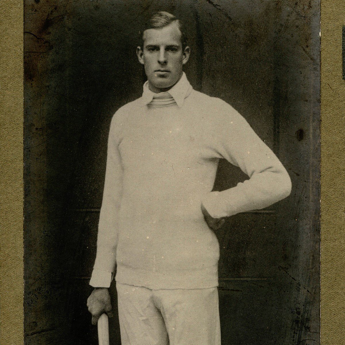 Today, we remember those who served in the First World War, including four-time Wimbledon singles champion Anthony Wilding.

In May 1915, Wilding lost his life in battle in northern France. We will remember him, and all who gave their lives: bit.ly/2JYnd2o

#ThankYou100