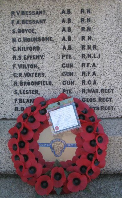 maritimetrust's tweet image. We've spent the last few weeks talking about our #WW1 #ForgottenWrecks #InteractiveMap &amp;amp; all the images, info &amp;amp; #archaeology you can access through it.

But today we want to talk about the acts of #commemoration that have driven our project.

#FirstWorldWar #RemembranceDay2018