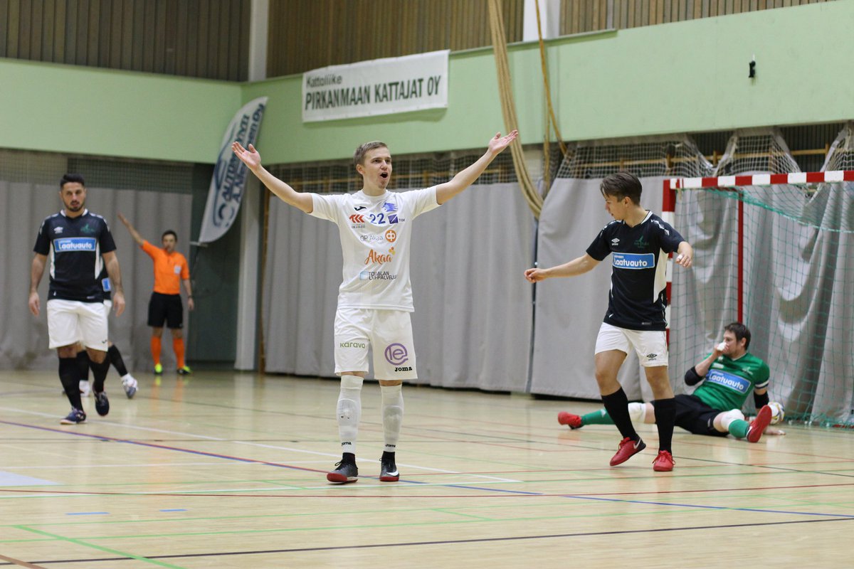 AkaaFutsal's tweet photo. #LeijonaFutsal-#SoVoFutsal 6-5: Isot pisteet kotiparketilta 🦁⚽️
📝 Otteluraportti: https://t.co/dmL3fYd67t
📸 Kuvaraportti: https://t.co/mE8OWCiRPh
📽️ Maalikooste: https://t.co/iOSEOf3VsP
#FutsalFi #Akaa #elämäonleiffiä https://t.co/G7OoQsqayx