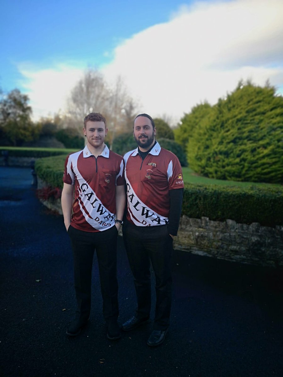 DANGER180's tweet photo. Two #shams all the way from #Tuam playing for Galway A & B teams today in @Damo_RHH at #LimerickInvitational #darts https://t.co/AOLWF09d4t