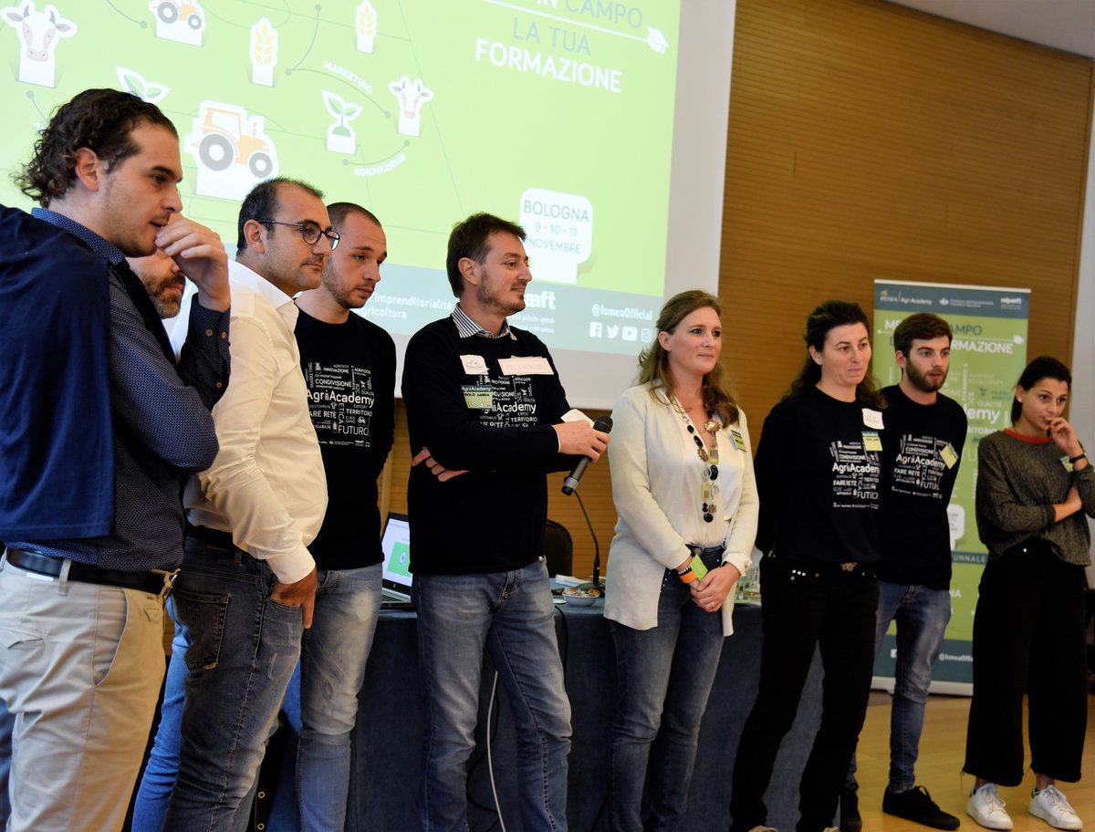 Finish! Vince la tappa bolognese il progetto #DolomiTeas, complimenti ragazzi!🎖️Appuntamento la prossima settimana quando saremo nuovamente con <a href="/IsmeaOfficial/">Ismea Official 🇮🇹</a> a #Bari per la terza tappa di #AgriAcademy. Restate connessi! 📱#RuralHack