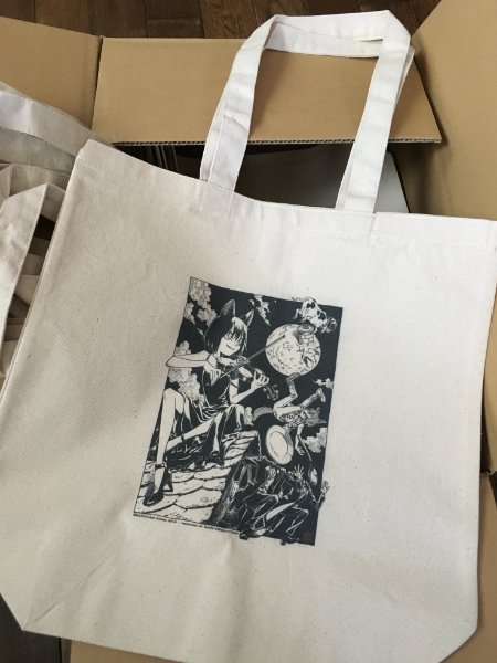 Hey Diddle Diddleトートバッグを作りました。コミティアで頒布しますよ 