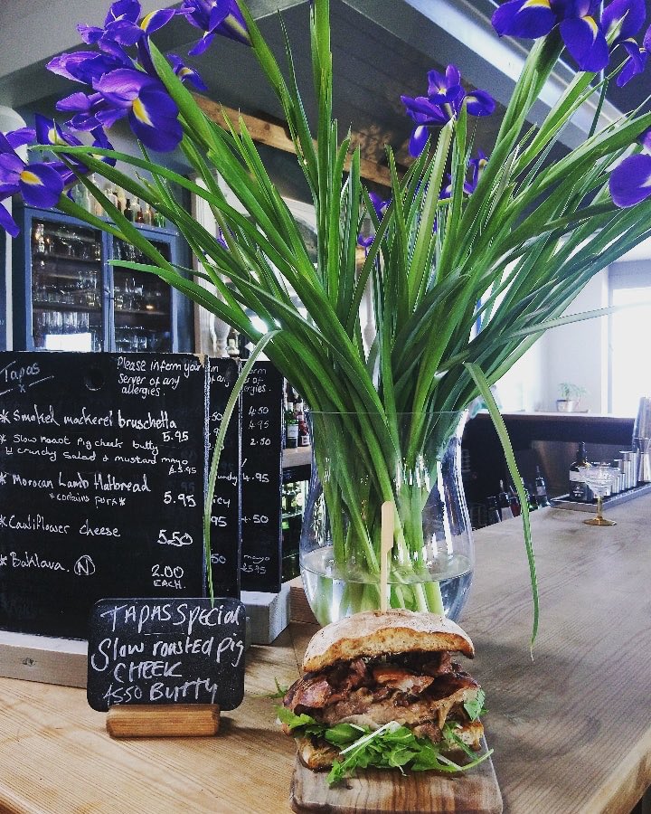 #pigcheeks in the tapas bar today, get your chops round this beaut 🐷 #freerange as always! 🤤